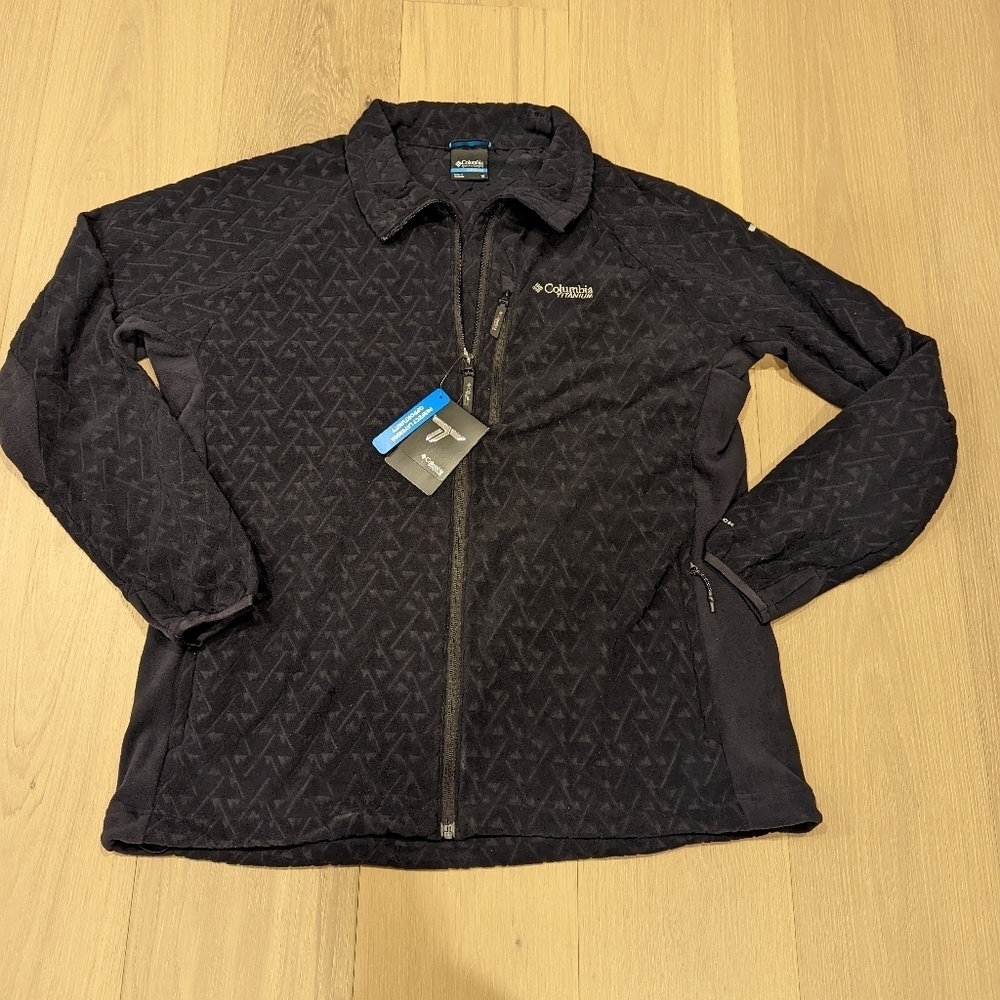 Columbia woman's lightweight fleece